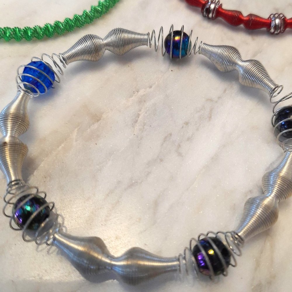 Wire and Bead Bracelets. Multi Colours. Excellent condition. - Picture 3 of 11